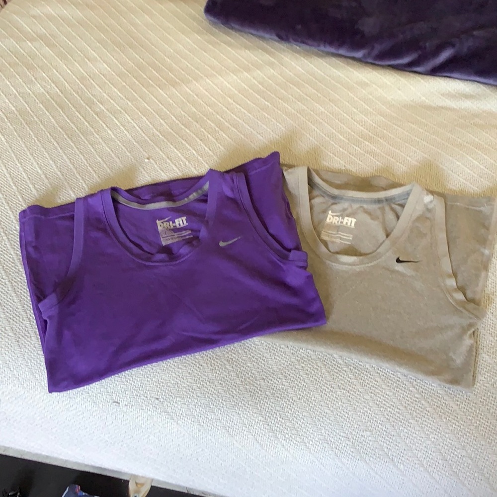 Nike workout tank tops; Sz S